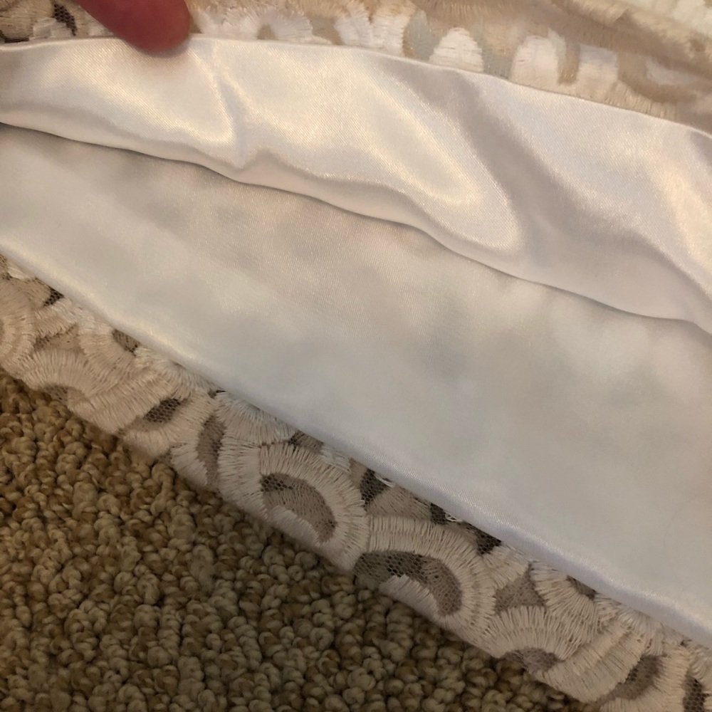 WHBM Stripe Lace Pencil Skirt NWOT Sz 00 Tan White - Picture 4 of 10